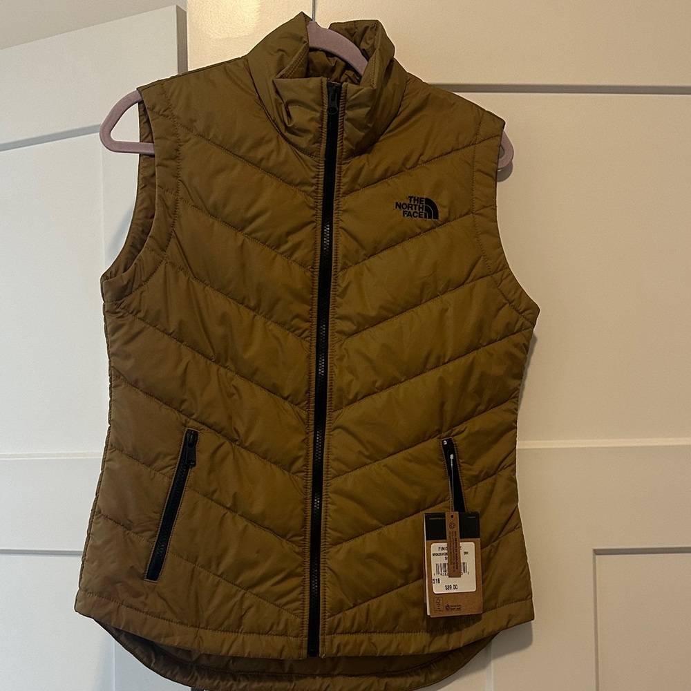 The North Face Women's golden tan vest NWT size small